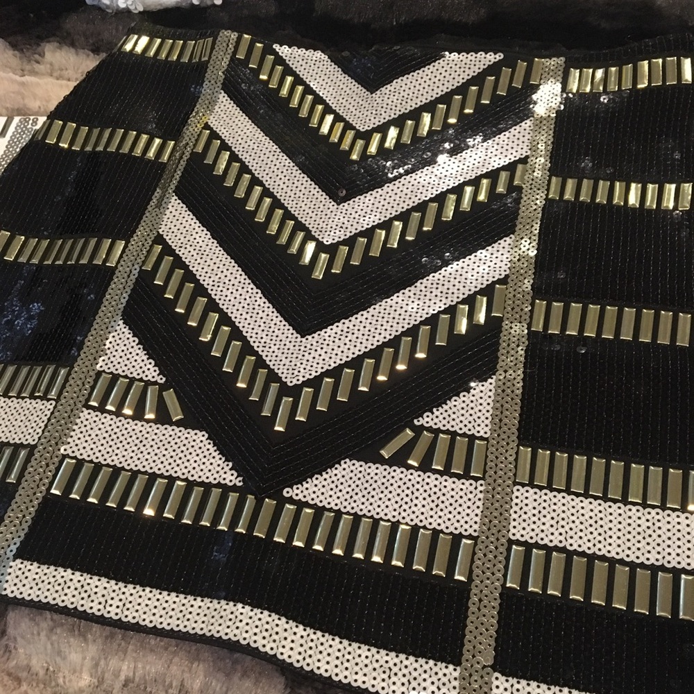 NWOT Bebe Sequin Mini Skirt!
